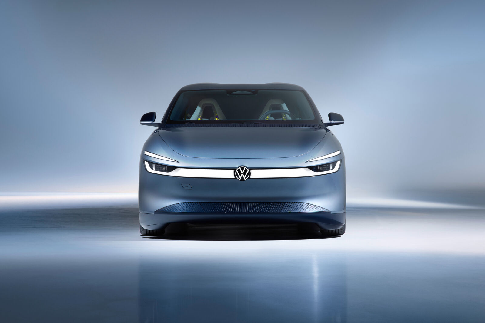 Volkswagen Mission Efficiency eléctrico visto de frente