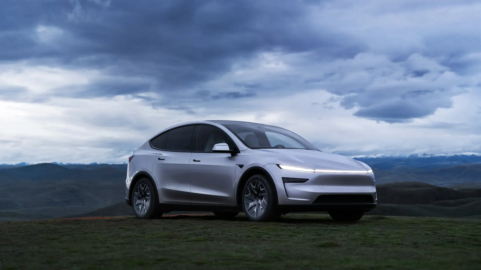 Tesla Model Y L eléctrico presentado en Chile